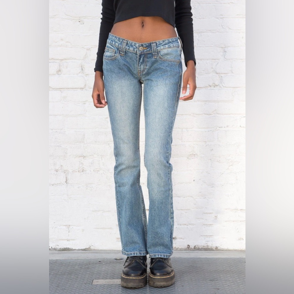 Brandy Melville Kylie Jeans
